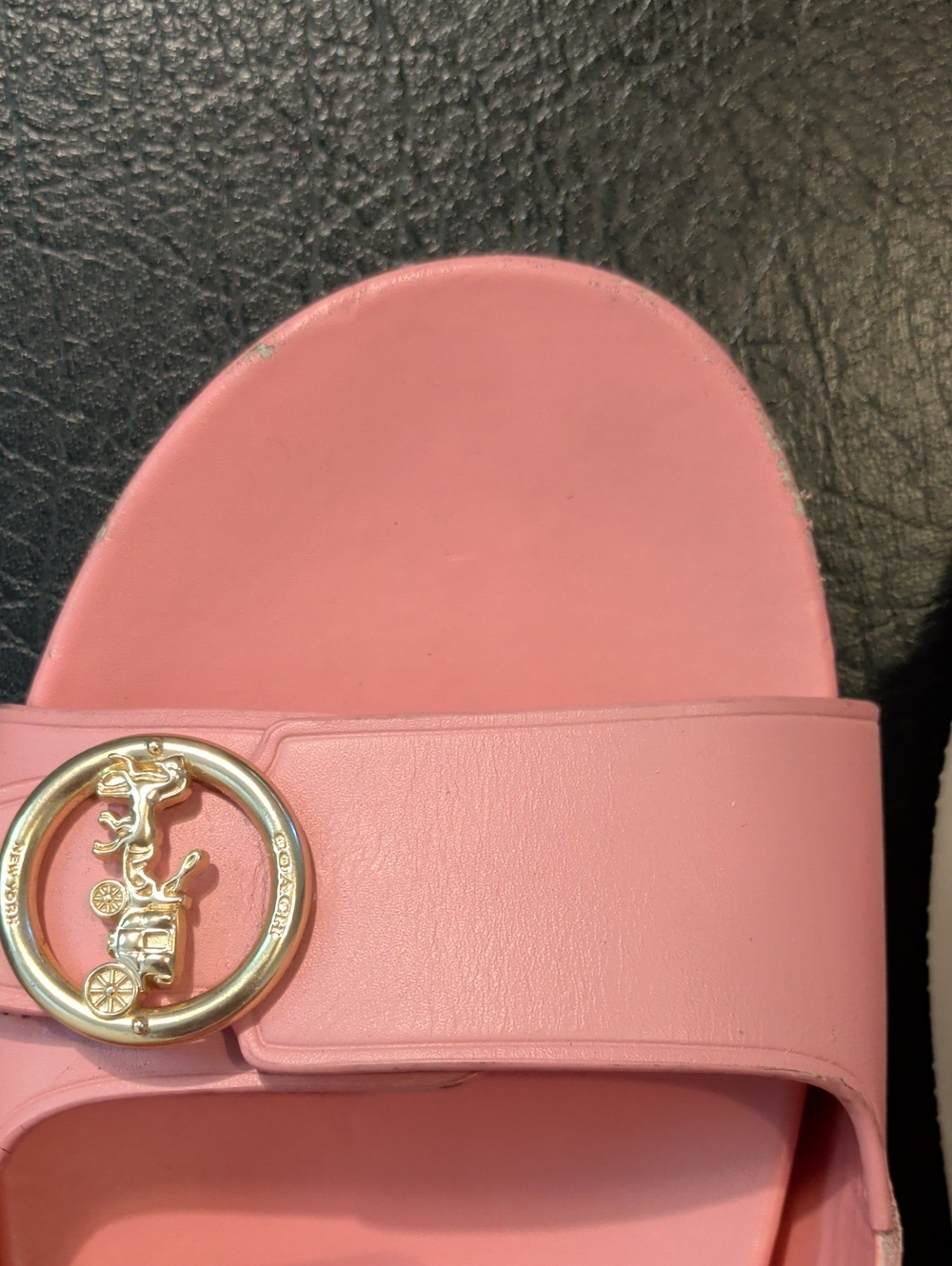 COACH gable leather sandal in bubblegum - size 39 (8.5) - Picture 3 of 10